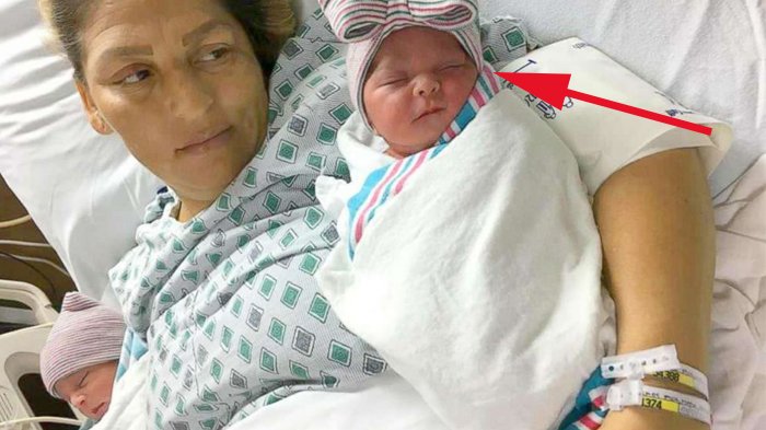 Ibu Ini Lahirkan Bayi Kembar, tapi Ia Kaget saat Melihat Anaknya yang Lahir Terakhir, Ternyata