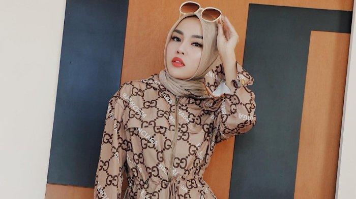 Dulu Sering Laporkan Warganet, Medina Zein Kini Jadi Tersangka di 2 Kasus Berbeda: Aku Kena Karma