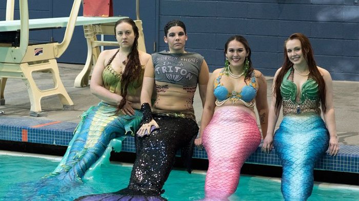 Edan! Orang-orang Rela Melepas Pekerjaan dan Hidupnya Sehingga Bisa Menjadi Makhluk Laut Mitos Ini