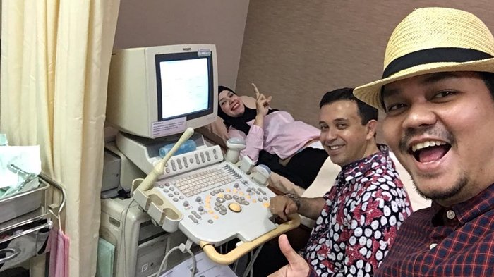 Anak Indra Bekti Meninggal - Aldilla Jelita Merasa Kehamilan yang ke-3 Ini Begitu Berat