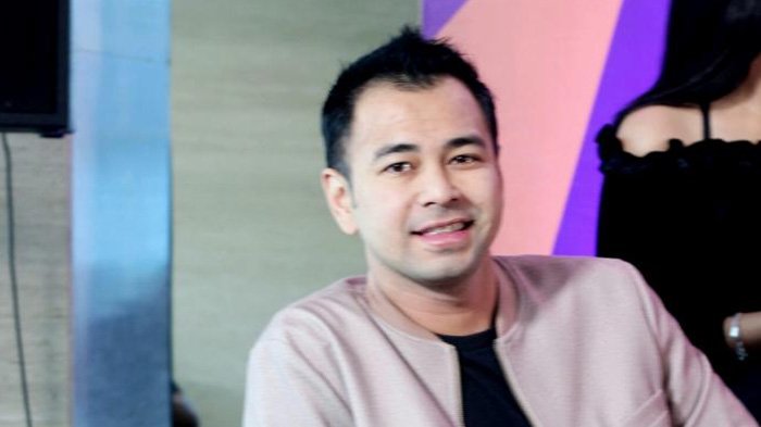 Instagram Raffinagita1717 - Parah! Suami Gigi Toples di Depan Lamborgini Miliknya, Lebih Sexy Mana?