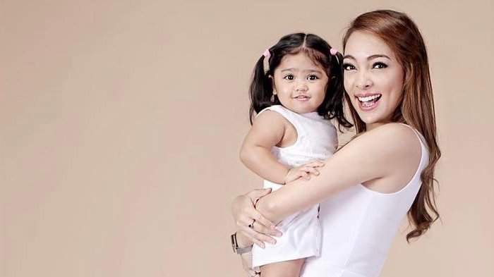 Si Kecil Ania Berulang Tahun, Begini Harapan Reisa Broto Asmoro Buat Sang Anak!