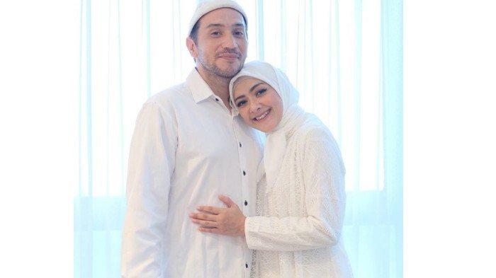 Richa Novisha mengingat bahwa Gary Iskak memberikan pelukan hangat sebelum berangkat. 
