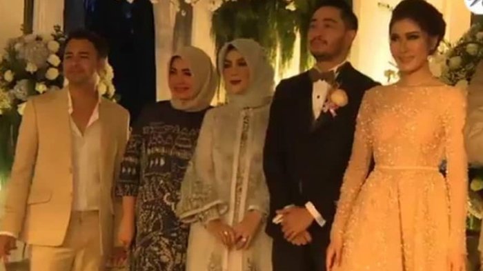 Sempat Disebut Tak Akur, Kekompakan Rieta Amilia dengan Ibunda Raffi Ahmad Ini Bikin Adem