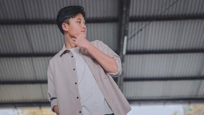 SULE KEHILANGAN UANG - Komedian Sule mengaku Rizwan Fadilah atau Njanmenggunakan kartu kredit untuk top up game Roblox hingga mencapai Rp 50 juta