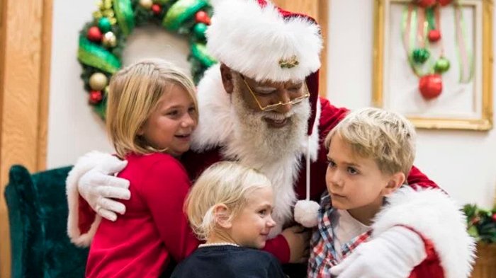 Natal 2018 - Sering Dianggap Sama, Santa Claus dan Sinterklas Ternyata Berbeda, Ini Penjelasannya!
