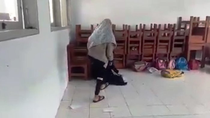 Viral Video Siswi SMP Korban Bullying, Dipukul & Ditendang Temannya di Sekolah, Begini Kata Polisi