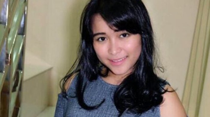 Asyifa Bergoyang Heboh dengan Nyanyikan Lagu Sang Kakak, Netizen: Ya Allah Lumba-lumba Depok