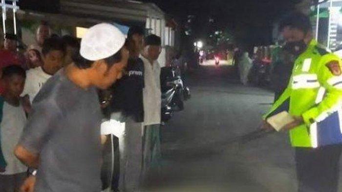 POPULER Histeris Sang Ibu, Bopong Jenazah Anaknya yang Tertabrak Truk: Kenapa Tidak Ada yang Tolong?