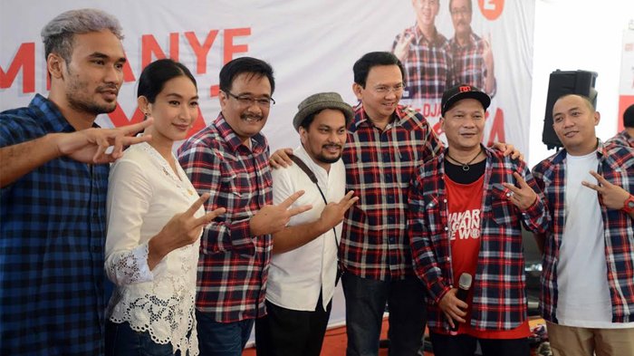 Ahok Kampanye - Tompi Rela Bolos Praktek Demi datang Ke Rumah Lembang