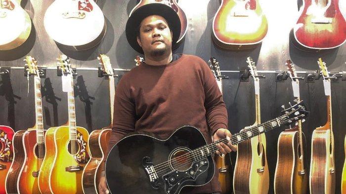 Sosok Virgoun, mantan suami Inara Rusli yang dikabarkan akan segera menikah.