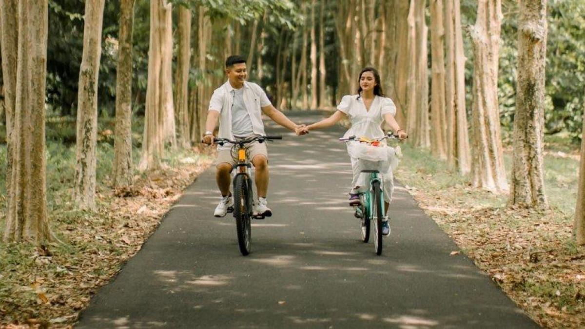 KEBUN RAYA PURWODADI - Libur sekolah ke Pasuruan? Cek harga tiket Kebun Raya Purwodadi Juni 2026 dengan promo piknik dan shuttle bus.