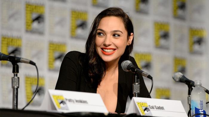Nggak Nyangka! Sebelum Jadi Wonder Woman, Gal Gadot Pernah Unggah Video Seksi Begini!