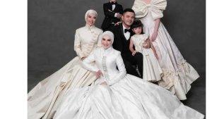 Pemotretan-Irish-Bella-dan-Haldy-Sabri-bertema-glamour-look.jpg