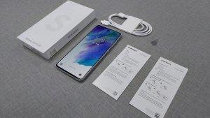 isi-dan-kelengkapan-samsung-galaxy-s21-fe-5g.jpg