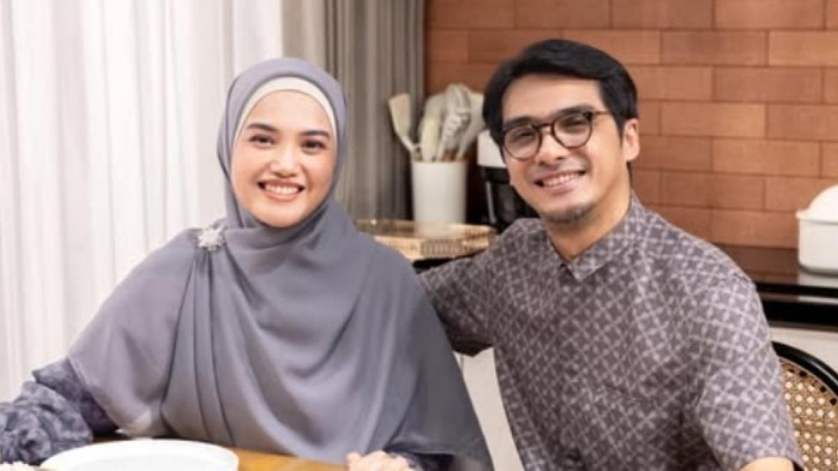 Ricky-Harun-akhirnya-muncul-di-tengah-videonya-karaokean-bareng-LC-viral-di-media-sosial.jpg