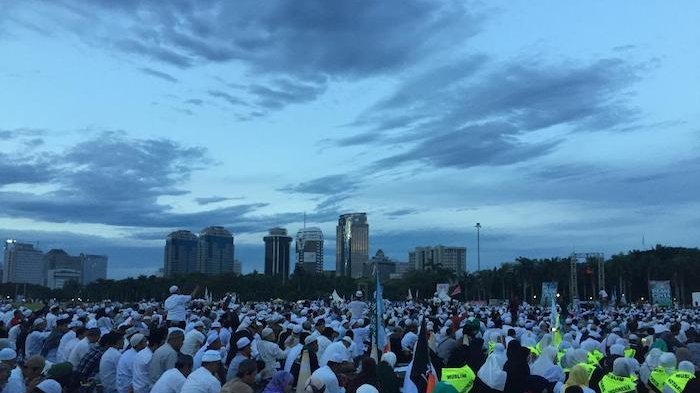 Awalnya Bungkam Ditanya Kedatangannya, Anies Baswedan Muncul & Berpidato di Reuni 212 Jakarta