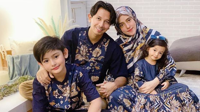 fairuz-a-rafiq-umumkan-hamil-anak-ketiga-jj.jpg