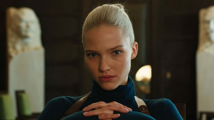 film-anna-dibintangi-sasha-luss.jpg