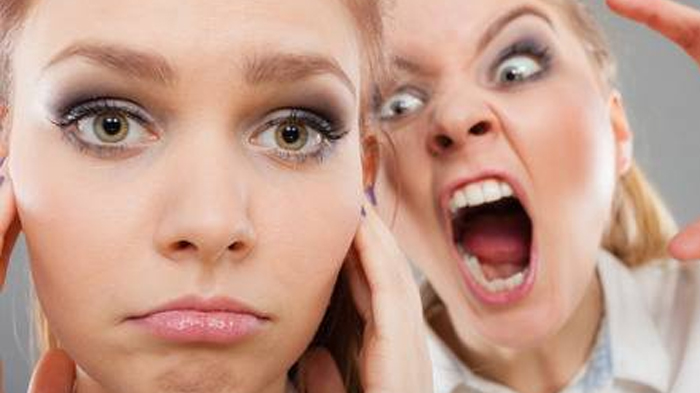 Hati-hati, 5 Zodiak Ini Penuh Kepalsuan & Tega Menusuk dari Belakang