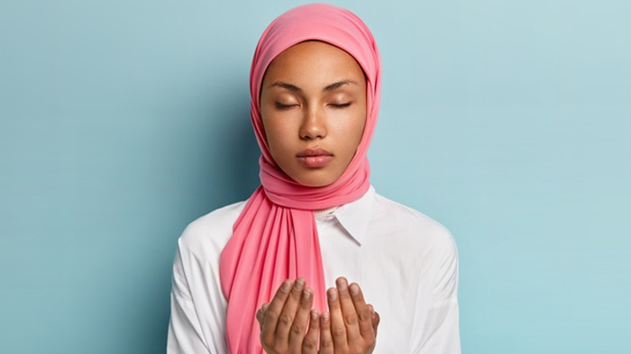 ilustrasi-wanita-berhijab-berdoa.jpg