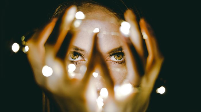 6 Zodiak Ini Punya Indra Keenam, Termasuk Gemini & Scorpio: Jangan Coba-coba Bohong kepada Mereka