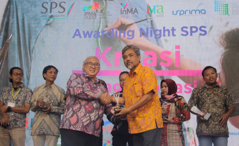 indonesia-print-media-award-2020-tribun-menang.jpg