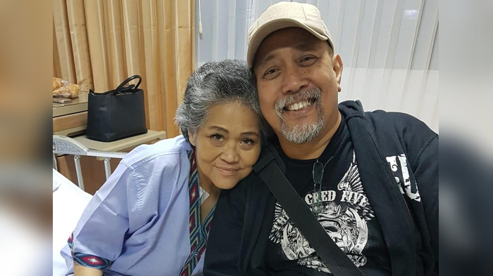 Kesetiaan Indro Warkop Pada Istrinya Buat Taufik Hidayat Merinding