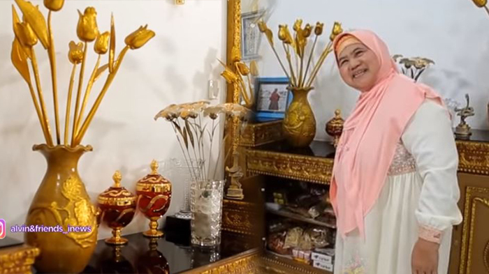Tak Pernah Tersorot, Ternyata Begini Mewahnya Rumah Mamah Dedeh, Serba Emas!