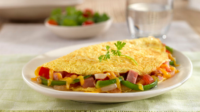 Bosan Dengan Menu Sarapan Itu-itu Aja? Cobain Resep Sederhana Omelet Sayur Ini, Kaya Gizi Lho