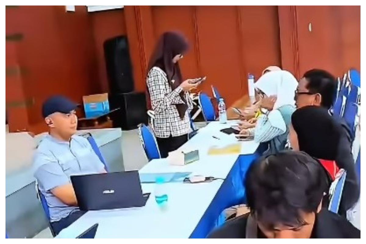 ortu-marah-soal-spmb.jpg