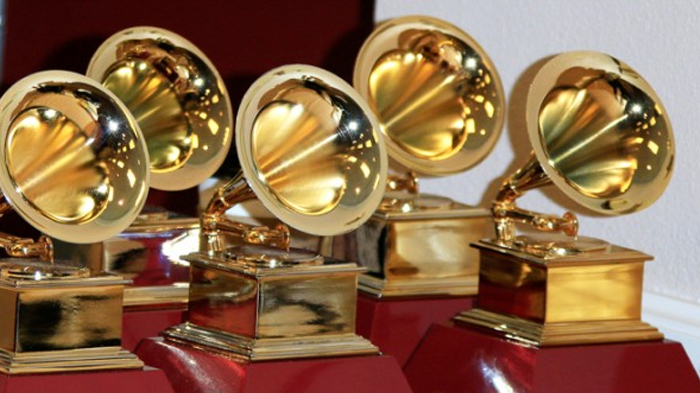 piala-grammy-awards_20161207_143708.jpg
