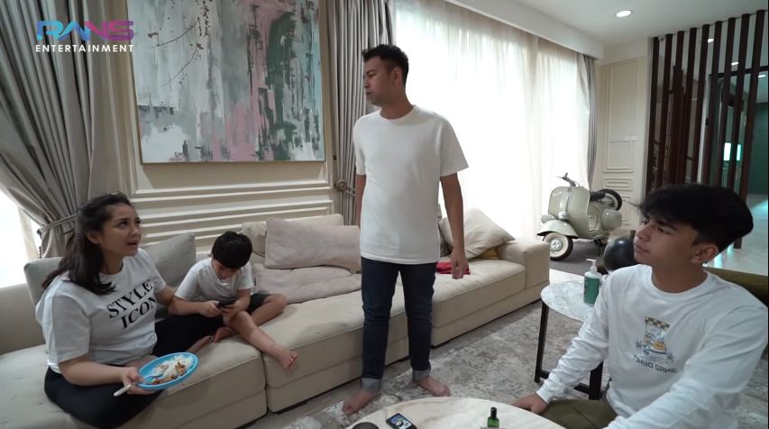 Dimas Ngadu Lift Mobil Rusak & Singgung Biaya Servis Rp 1,6 Miliar, Raffi Ahmad: Jangan Ngarang Lu!