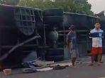 Kronologi-bus-jurusan-Bojonegoro-Surabaya-terguling.jpg