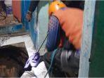 Wanita-tewas-terperosok-ke-dalam-lubang-septic-tank-saat-memasak-di-dapur.jpg