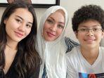 aaliyah-massaid-bersama-angelina-sondakh-dan-keanu-massaid.jpg