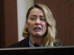 aktor-amber-heard-bersaksi-tentang-pertama-kalinya-mantan-suaminya-aktor-johnny-depp.jpg