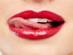bibir-merah-banget.jpg