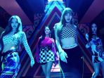 blackpink_20180619_120623.jpg