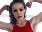 bulu-ketiak-gigi-hadid_20171212_111216.jpg