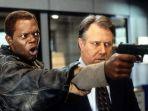 cuplikan-film-the-negotiator.jpg