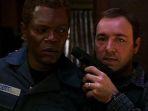 film-the-negotiator-dibintangi-samuel-l-jackson-tayang-malam-ini-di-bioskop-trans-tv.jpg