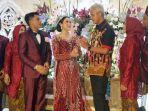 ganjar-pranowo-hadiri-acara-pernikahan-yeni-inka-dan-briptu-khrisna-shakti.jpg