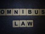 ilustrasi-omnibus-law.jpg