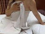 istri-pergoki-suami-selingkih.jpg