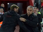 jose-mourinho-dan-jurgen-klopp_20161212_202942.jpg