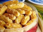 kastengel-kue-kering-lebaran_20180614_202614.jpg