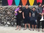 keluarga-anji-manji_20170409_183008.jpg