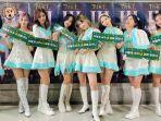 konser-twice-banyak-dihadiri-bintang-terkenal-ada-lisa-blackpink-juga.jpg