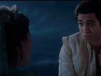 mena-massoud-naomi-scott-a-whole-new-world-from-aladdin.jpg